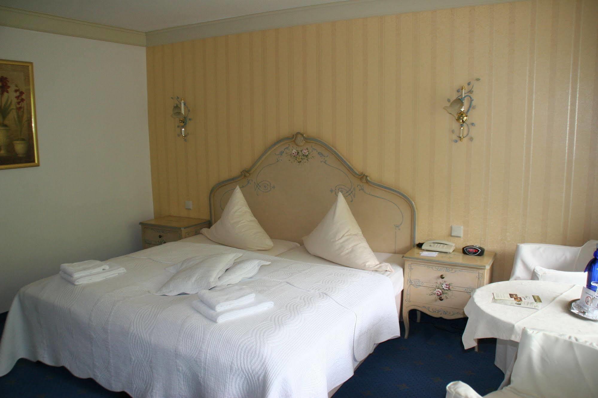 Sure Hotel By Best Western Rhoen Garden Poppenhausen Exteriér fotografie